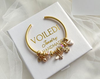 24k Gold Filled Charm Bracelet: Dainty Custom Design, 7 Charms