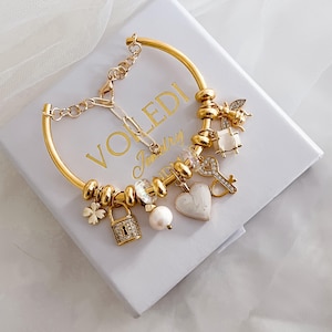 24k Gold Filled Charm Bracelet With 7 Charms, Dainty Custom Charm Bracelet With Natural Pearl, Charm Jewelry, Gift For Her, Birthday Gifts