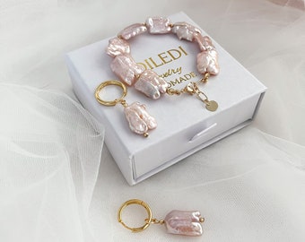 Baroque Pearl Bracelet and Earrings Set: 18k Gold Filled, Light Pink Pearl