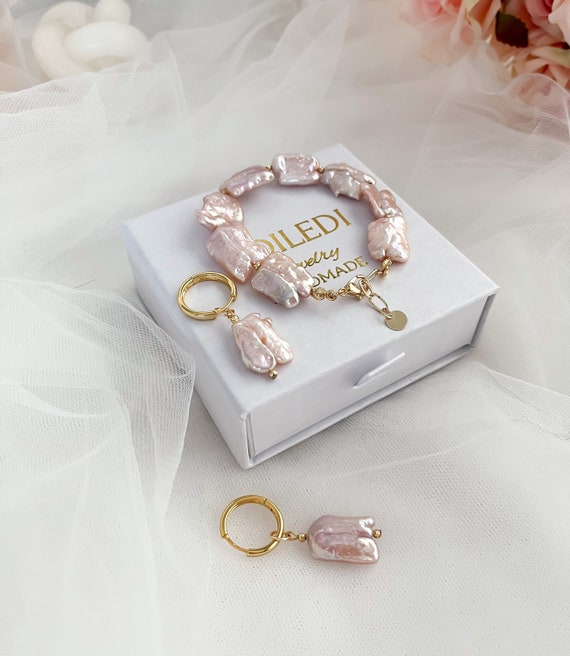 Baroque Pearl Bracelet and Earrings Set: 18k Gold Filled, Light Pink Pearl