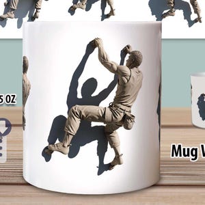 Peut inclure: Mug en céramique blanche avec un grimpeur sur une paroi, projetant une longue ombre. Le motif est répété sur la surface de la tasse et sur une plus petite. Le texte "11 OZ | 15 OZ" et "Mug Wrap" sont également visibles.