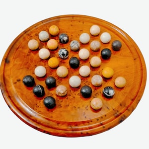 Jeu de solitaire marocain vintage fait main en bois de thuya - Artisanat traditionnel - Idée cadeau personnalisée avec gravure
