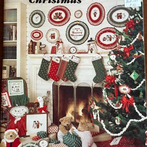 Country CHRISTMAS Cross Stitch Pattern Booklet - Dale Burnett