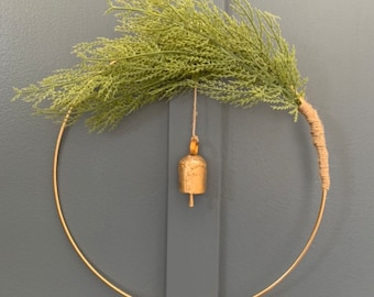 Single Bell Hoop Wreath