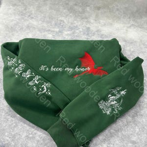 Fourth Wing Embroider Sweatshirt, It&#39;s been my honor , Xaden Riorson,Dragon Rider,Violet Sorrengail,Riders Quadrant,Fantasy Reader