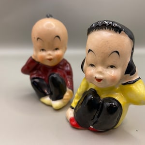 Vintage Japanese Couple Salt and Pepper Shakers