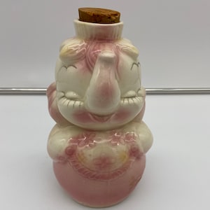 Vintage Leeds USA Pottery Elephant Syrup Jug: Pink Floral Bib