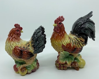 Fitz and Floyd Classics Ceramic Rooster Hen Salt Pepper Shakers, Hand-Painted Farmhouse Decor