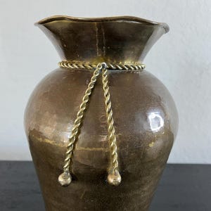 Large Vintage Hammered Brass Vase with Rope Tassel, Ruffled Wavy Scalloped Rim, Golden Aged Patina, Mid-Century Modern Boho Decor