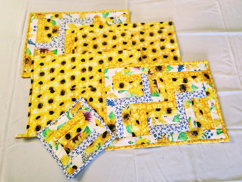 4 Summer Sunflower Quilted Placemats Etsy
