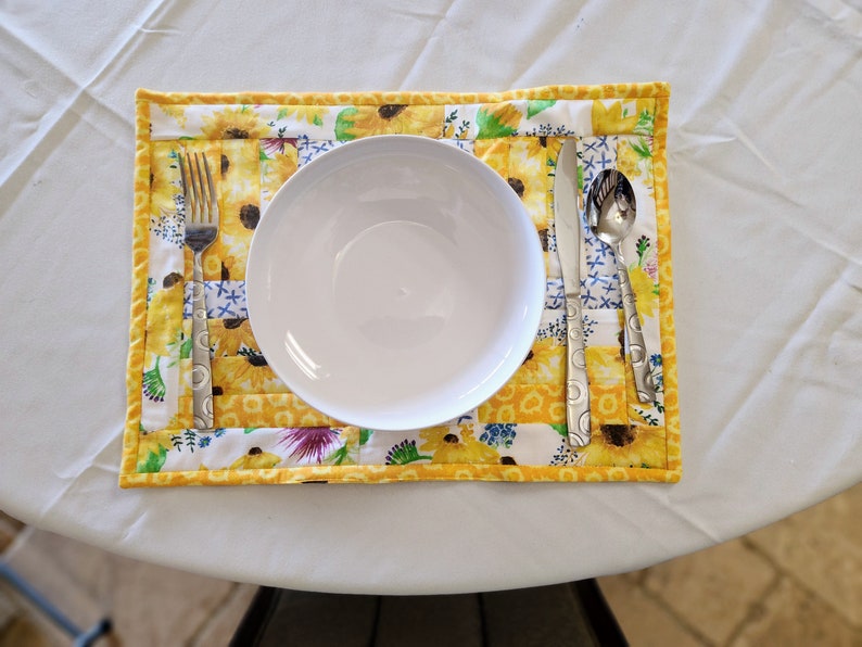 4 Summer Sunflower Quilted Placemats Etsy