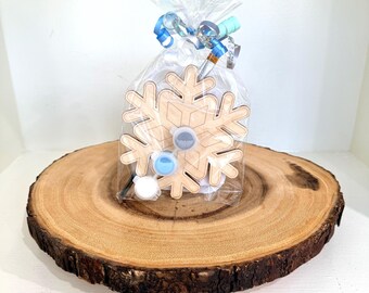 Winter Wonderland Snowflake Party Favor Magnet