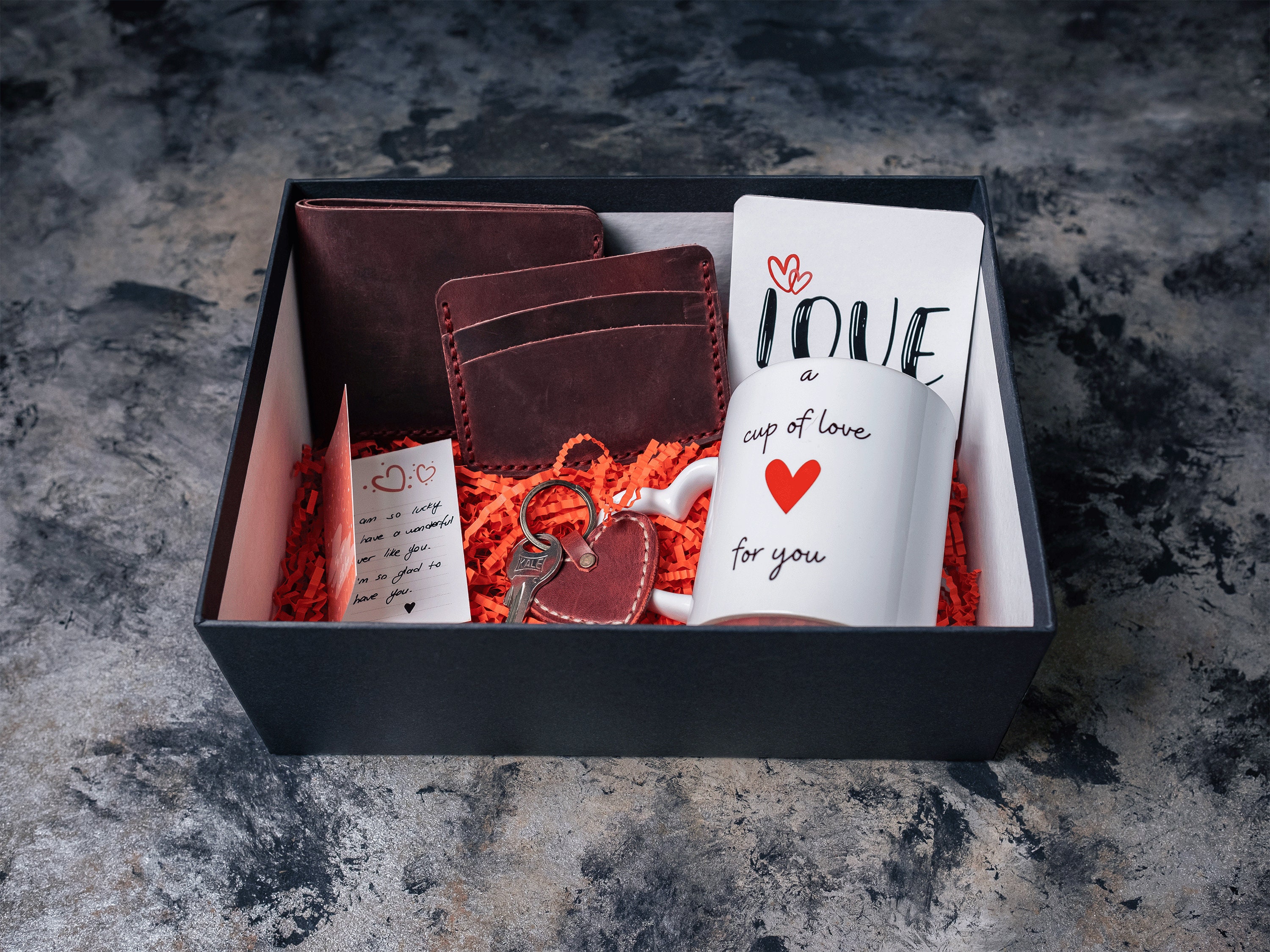 Customized】Customized Valentine's Day Gift Box for Couples