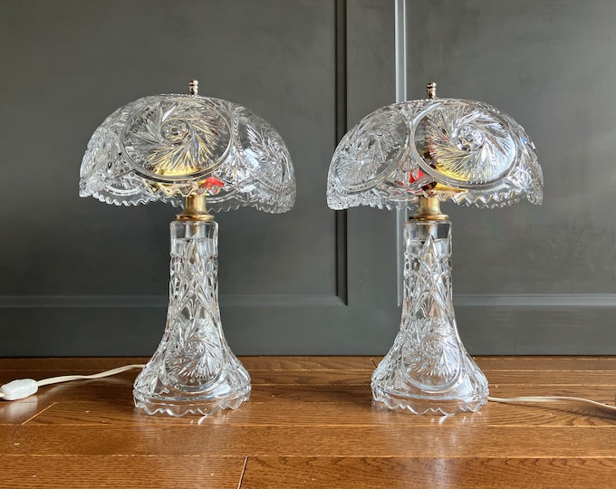 Vintage Crystal Table Lamp, Vintage Pinwheel Crystal Lamp, Accent Lamp, Home Decor, Lighting