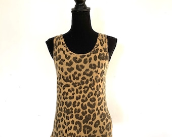 Izzue leopard vest top