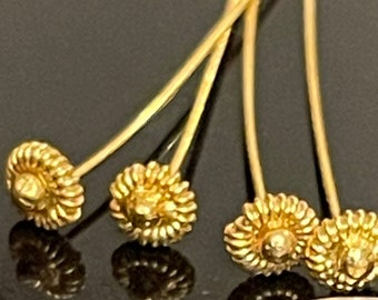 4 o 10 spille con testa in oro vermeil 24kt, semplicemente eleganti, con punta perlinata e decorazioni in filo ritorto, 67 mm - 22 g FHP-V13/a