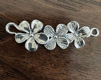 NYTT Blommor i rad-koppling - Länk - Sterlingsilver - för armband eller halsband 40,4 mm - Trippelblommor - Trinity - Legacy - L3