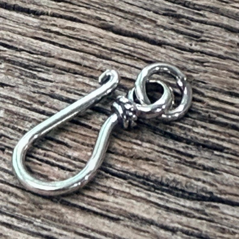 ¡Producto más vendido! Cierres de gancho y argolla de plata de ley - Cierres clásicos de Bali de 18 mm de largo - Legacy Silver Supplies T37/a imagen 2
