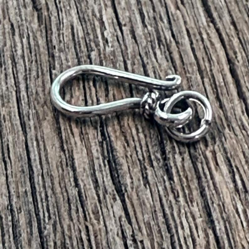 ¡Producto más vendido! Cierres de gancho y argolla de plata de ley - Cierres clásicos de Bali de 18 mm de largo - Legacy Silver Supplies T37/a imagen 3