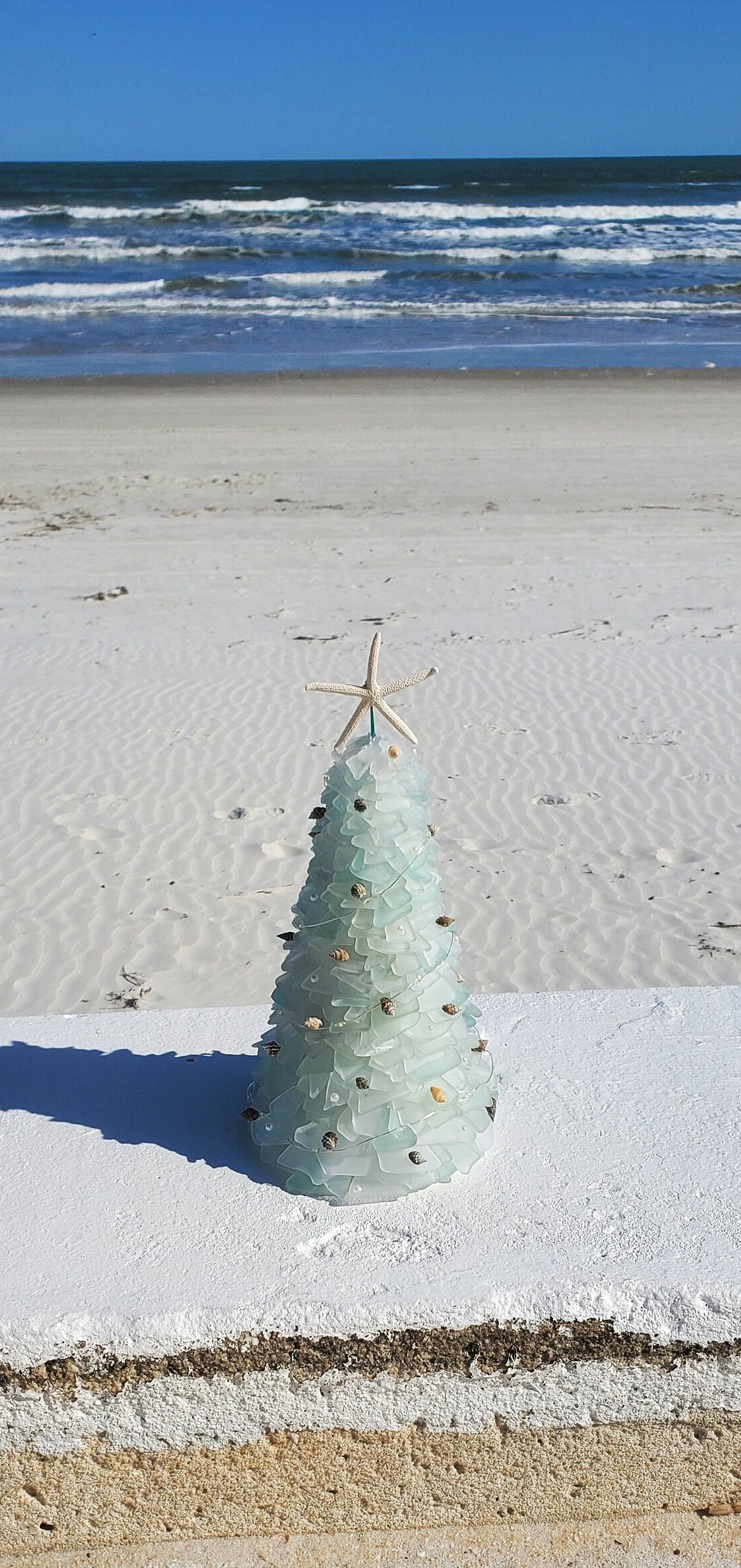 Pre-lit Seaglass Christmas Tree (Large)
