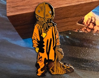 Broche de Halloween "Doces ou Travessuras" - Sam - Broche de Esmalte