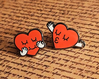 Emaille-Pin mit rotem Herz – süßes Paar-Geschenk, 2er-Pack