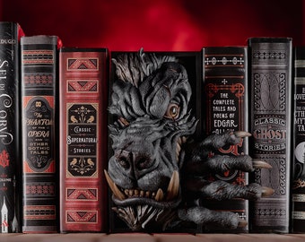 Wolf Book Nook | Fantasy Book Shelf Décor and Bookends | Werewolf Supernatural Home/Desk/Office/Room Decor | Fantasy Lover | Gamer Decor