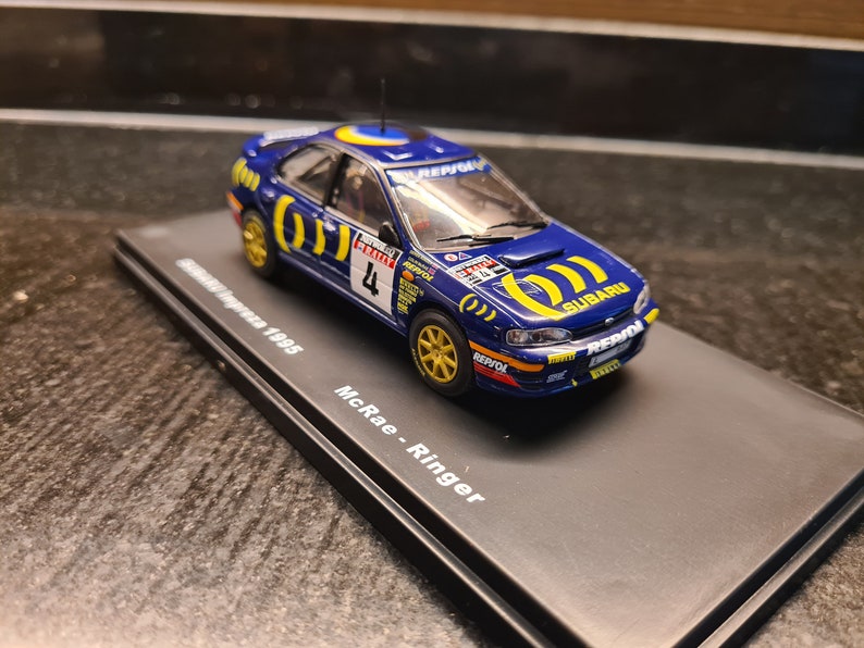Altaya 1/43 – Subaru Impreza 1995 #4 McRae/Ringer – Miniature De Collection (G1O3M004)