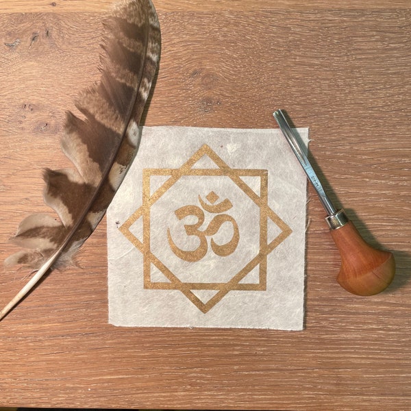 OM (AUM) - Linoldruck - Linolschnitt - Linocut - Relief Print - Druckgrafik - Heilige Geometrie - Natur/Gold