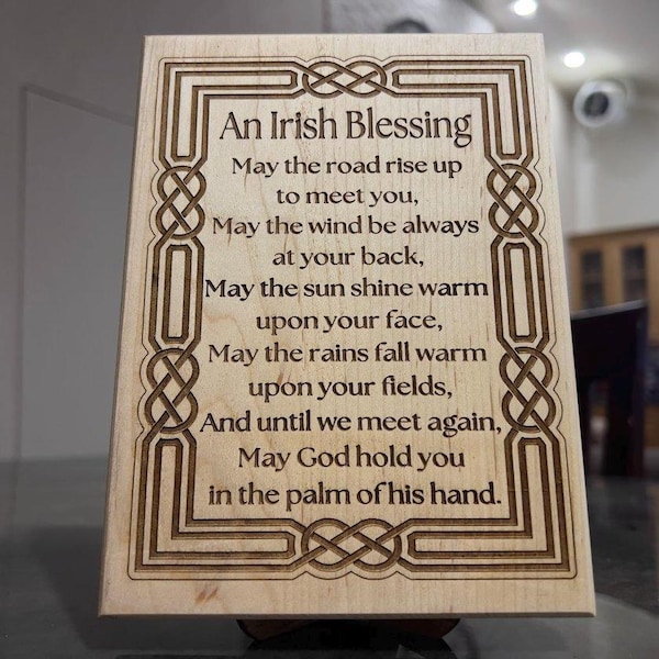 Irish Blessing Maple Sign for wall/shelf/desk– Celtic Knot Housewarming Gift