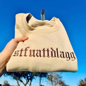 STFUATTDLAGG Girocollo ricamato, Spicy Dark Romance, Amante dei libri, Booktok, Regalo per lei, Come visto su Tiktok, Book Trope, Regalo scherzoso, Club del libro