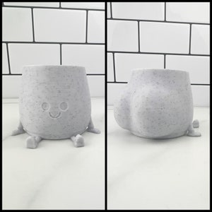 Happy Smiling Cute Booty Butt Planter IN ALL COLORS,  Kawaii, 3D Printed Decor, Pen Holder, Desk Decor, Happy Pot, Succulents, House Plants