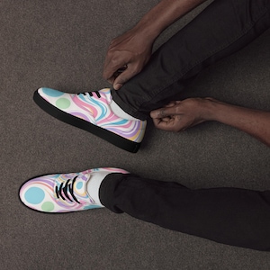 Pastel Swirl Abstract Men&#39;s Lace-Up Canvas Shoes | Colorful Art Sneakers