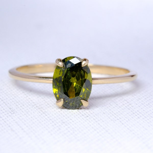 Oval Peridot Birthstone Ring, Personalized Green Gemstone Ring Women, 10K 14K 18K Birthmonth Jewelry, Prong Setting Birth Month Stone Gifted