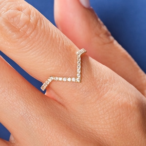 V Shape Tiny Diamond Ring Pave Chevron Wedding Band 14K Solid Gold Thin Moissanite Wavy Engagement Ring Bride, Curved Wishbone Matching Ring