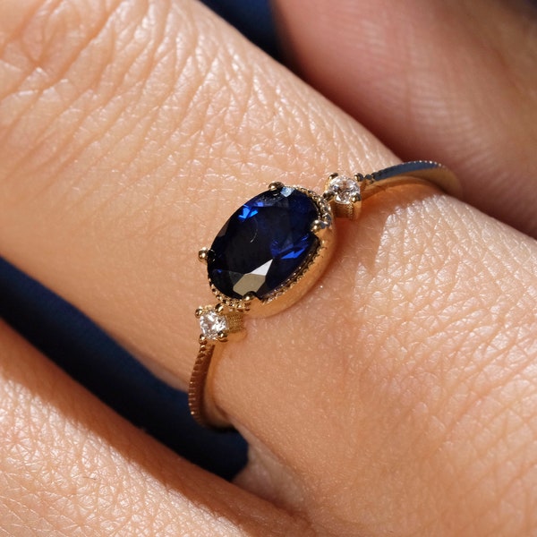 Anillo de zafiro azul y diamantes, anillo de promesa ovalado de moissanita, piedra natal, oro de 14 quilates.