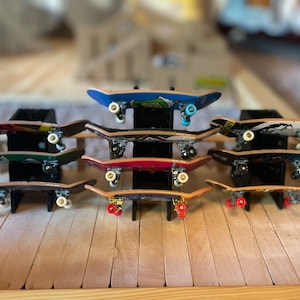 Customized Finger Skateboard Rack