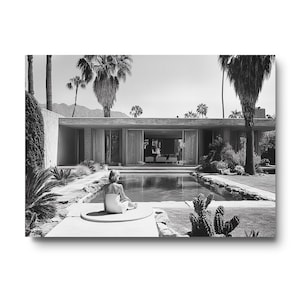 Stampa fotografica di Palm Springs / Eleganza moderna da parete di metà secolo / Casa in stile Slim Aarons / Foto retrò in bianco e nero della piscina / Decorazioni vintage