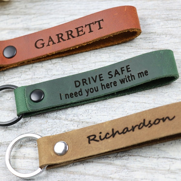 LEATHER KEYCHAIN, KEYFOB, Gifts Under 30, Mother Gift, Father Gift, Grandma Grandparent Gifts, Gift for Husband, keychains for boyfriend