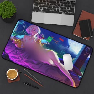 Lucy Schreibtischunterlage - Cyberpunk - Cyberpunk Schreibtischunterlage - Edad Runners - Edge Runners Mousepad - Anime Mousepad Butt - Anime Mousepad ass