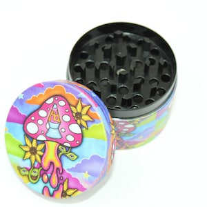 Mushroom Kingdom Grind: The Four Piece Grinder Which Comes with Fast USA Shipping