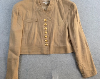 Blazer corto vintage para mujer, talla 12, color tostado, botones dorados, estilo militar, con pliegues.
