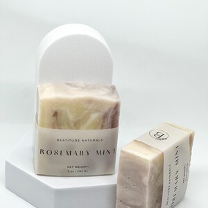 Saponetta alla menta e rosmarino / Sapone di lusso / Sapone all&#39;olio essenziale / Tutto il sapone naturale / Sapone vegano / Sapone fatto a mano / Sapone senza palma