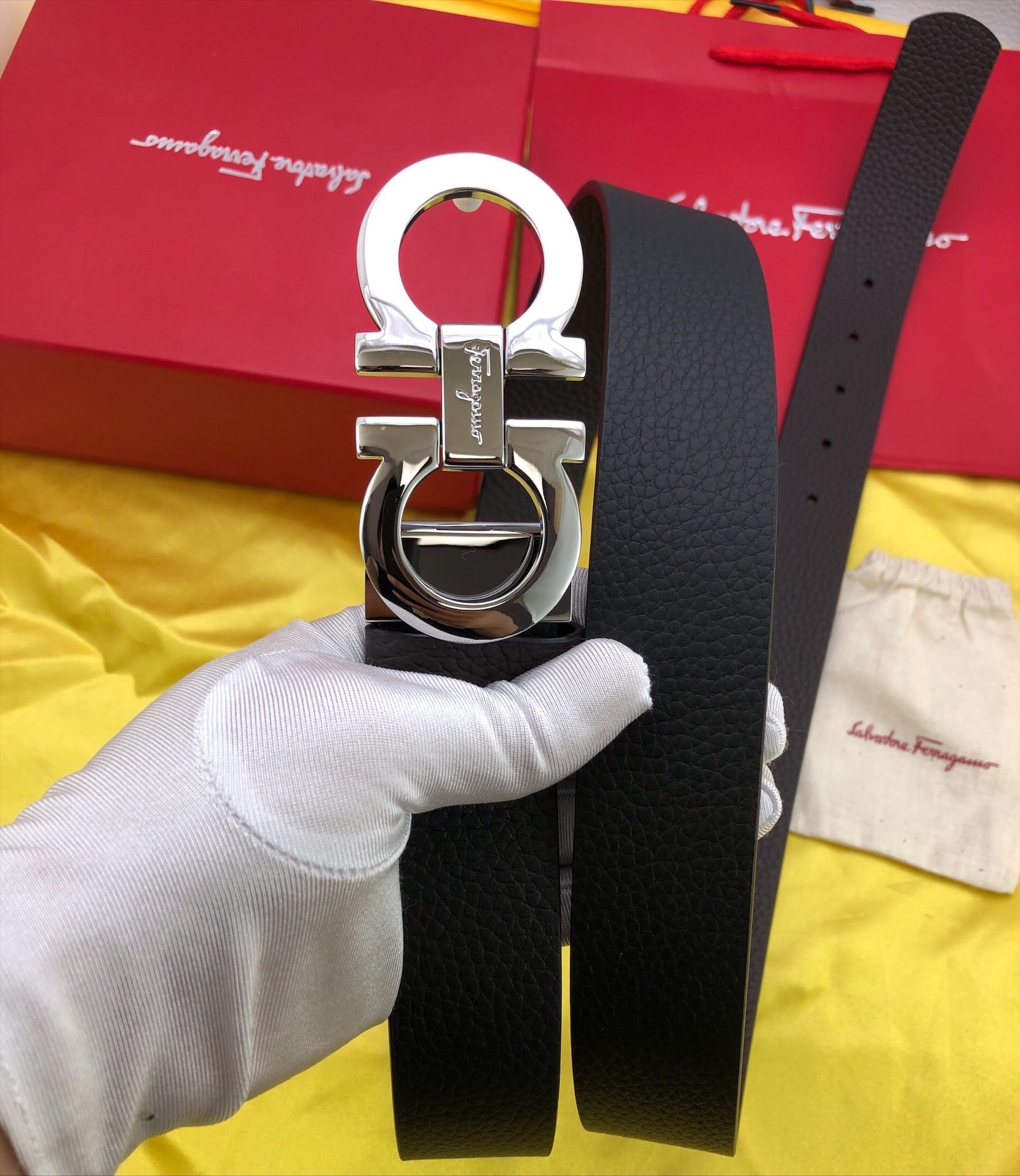 Ferragamo Black Blue Leather Adjustable & Reversible belt – NYC