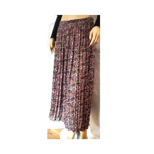 Vintage Pleated Maxi Skirt