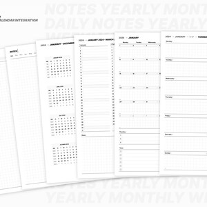 Puede incluir: Un planificador blanco y negro con un patr&oacute;n de cuadr&iacute;cula. El planificador incluye p&aacute;ginas para notas, notas diarias, calendarios anuales, calendarios mensuales y calendarios semanales. El planificador est&aacute; dise&ntilde;ado para su uso con Apple Calendar.