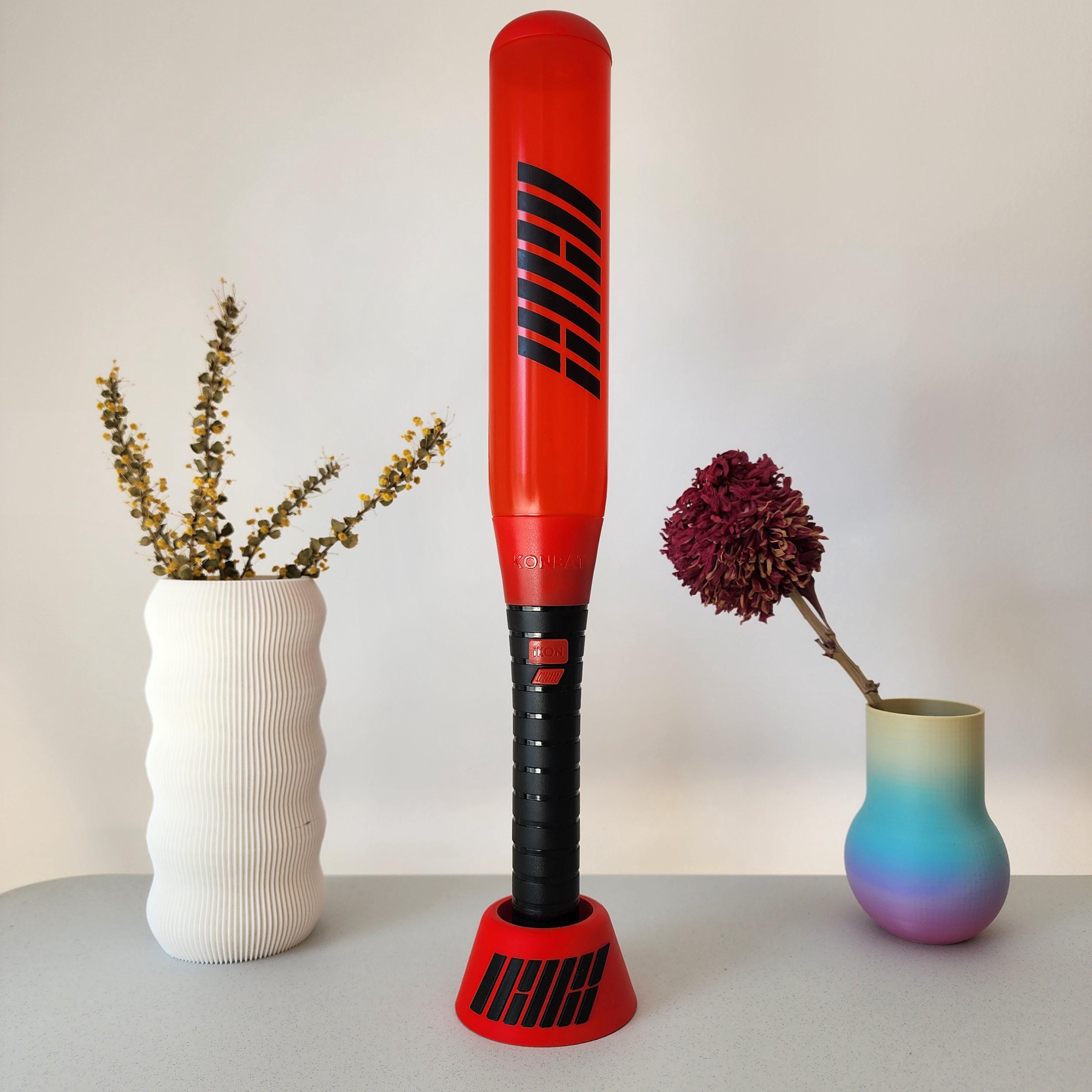 Ikon KONBAT Light Stick Holder | 3D Printed Lightstick Stand