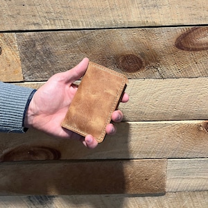 Cartera de piel de vacuno auténtica hecha a mano – Cartera minimalista y delgada para hombre – Regalo rústico vintage – Cartera clásica y delgada para hombre
