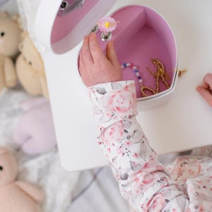 Heart Shaped Musical Ballerina Jewellery Box