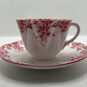 Shelley Dainty Pink Teacup and Saucer - Pink – Very Good Condition